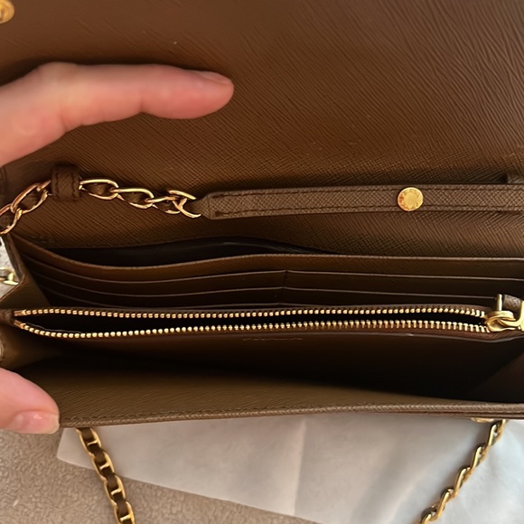 Prada wallet - Picture 3 of 11